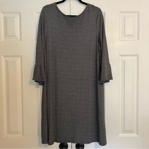 J. Jill 3/4 bell sleeve shift dress